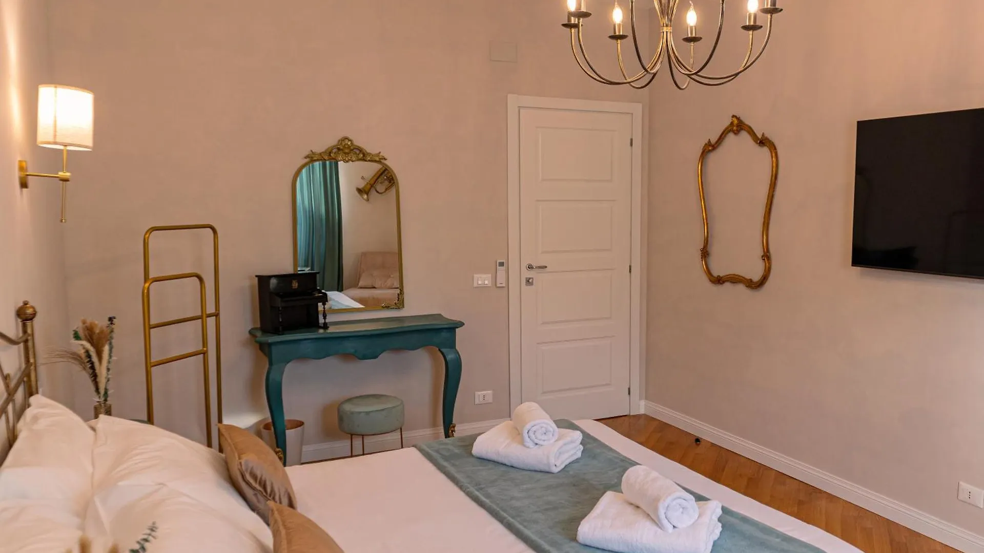 The Aristocats Apartment Рим